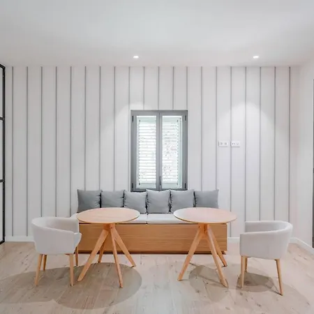 Luxury Just Steps From The And Marina Dénia
